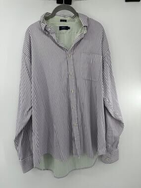 LINCS brand, striped pattern button up shirt